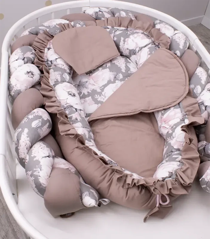 Hniezdo pre bábätka Bavlna Classic - TMAVÉ PIVOŇKY 1