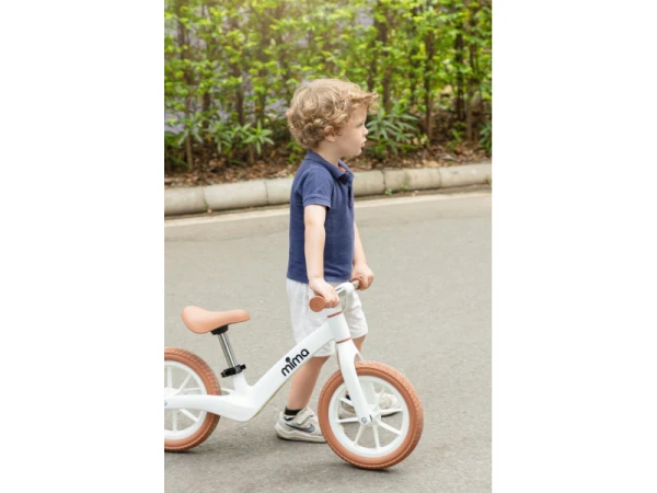 Odrážadlo Zoom Lite White 5