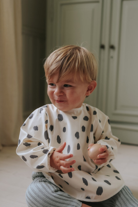 ELODIE DETAILS Podbradník s rukávmi Dalmatian Dots Grande 2