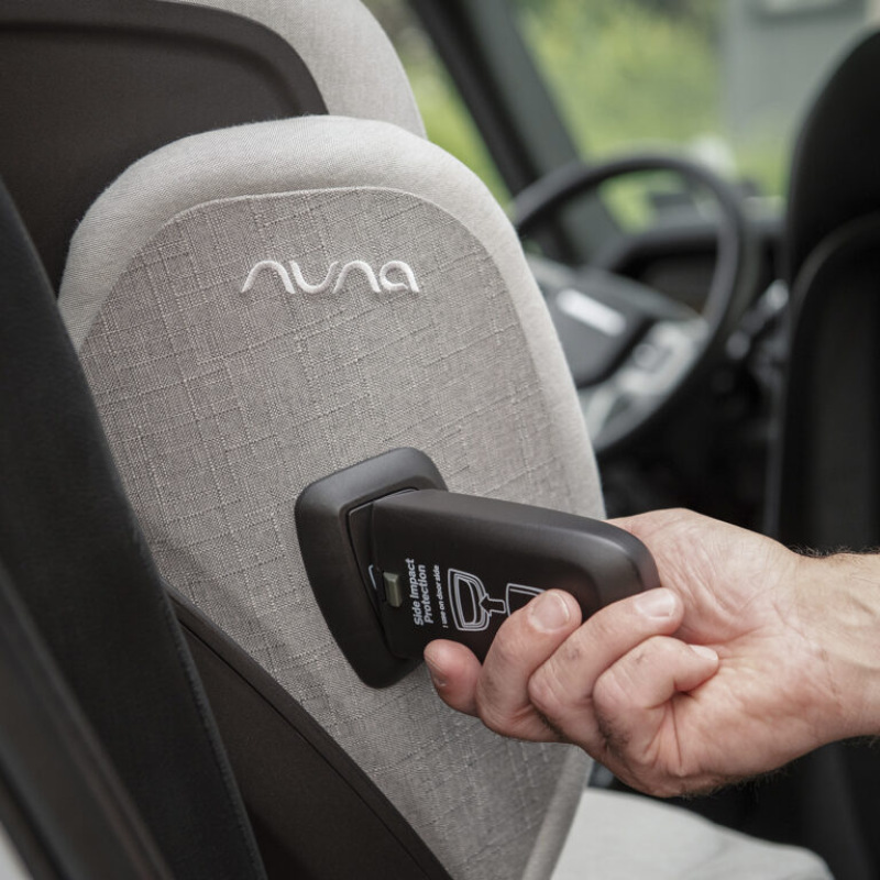 Nuna AACE™ lx thunder 9