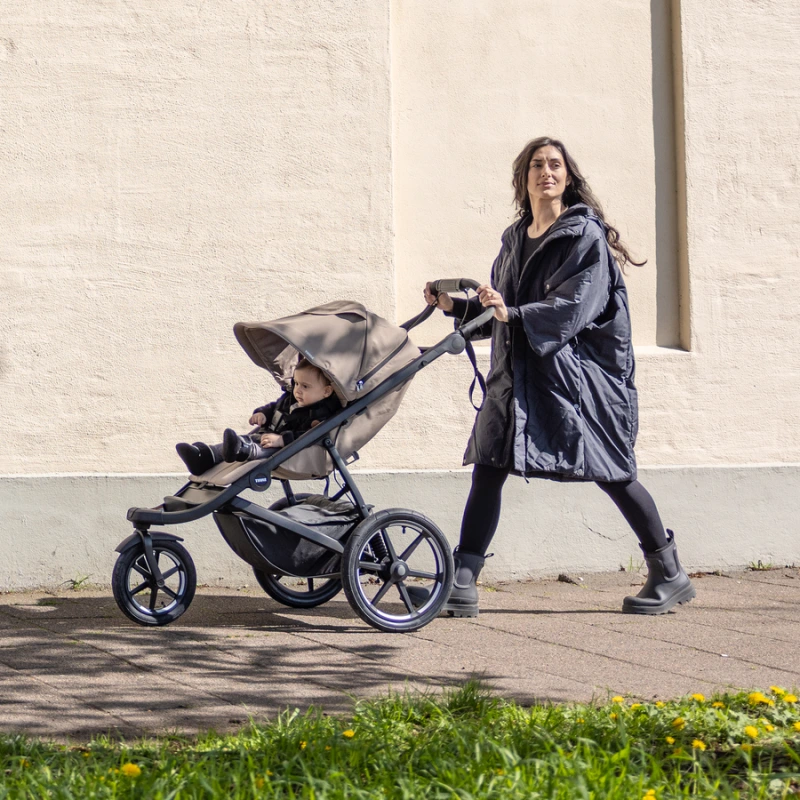 THULE Urban Glide 3 športový kočík Magnetic Buckle – Tinted Taupe 3