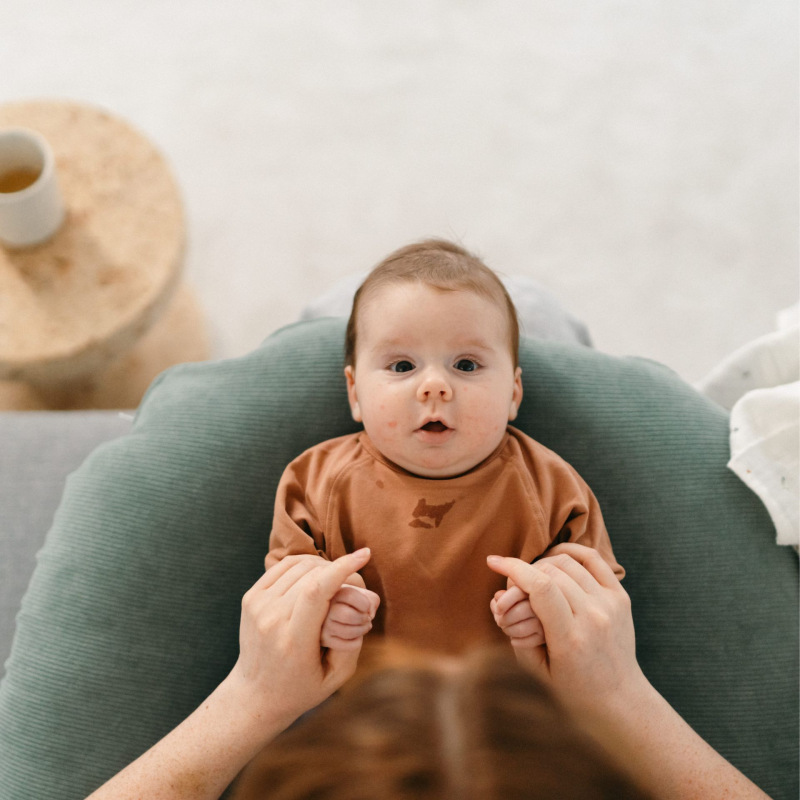 Buddy multifunkčný dojčiaci vankúš, Corduroy Green 2