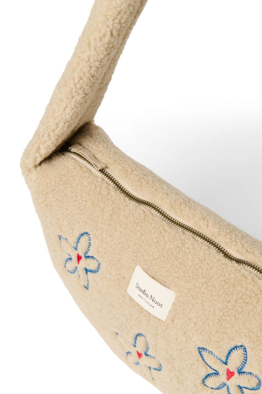 STUDIO NOOS - Teddy Mini Cross Body Kabelka | Ecru Flower Heart 4