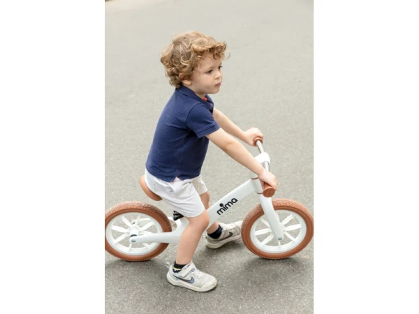 Odrážadlo Zoom Lite White 6