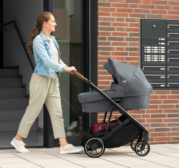 Hlboká korba ku kočíku Strider M, Elephant Grey 1