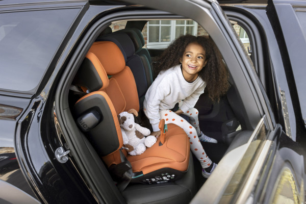 Autosedačka Kidfix i-Size, Dusty Rose 6