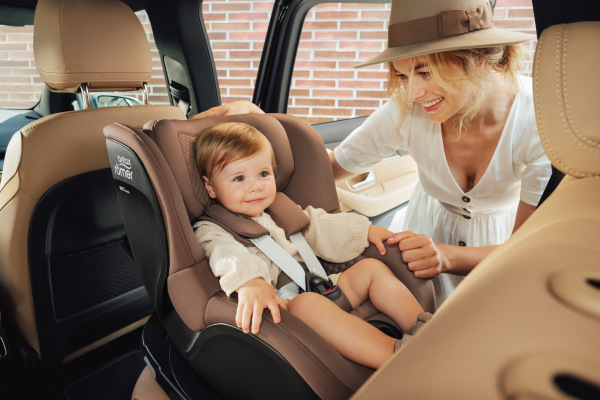 Autosedačka set Baby-Safe Pro + Vario Base 5Z + autosedačka Dualfix 5z Lux, Warm Caramel 15