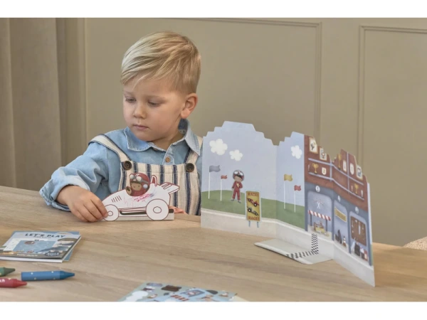 Kreatívna sada v kufríku Jim 8