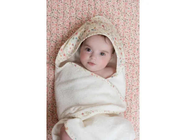 Osuška s kapucňou 100x100 cm Fairy Wonders 6