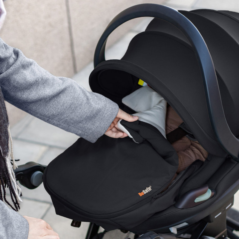 BeSafe Beyond Go Wind & Weather Cover black 7