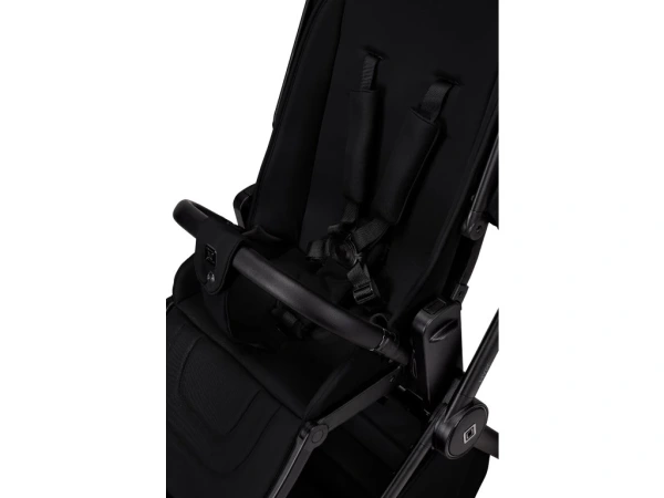 Športový detský kočík Moon HYPE - ONYX 15