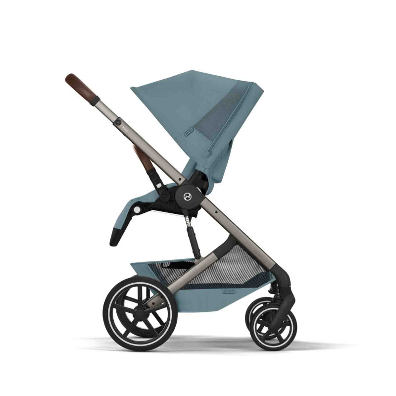 Cybex Balios S Lux 2026 s hlbokou skladacou vaničkou Stormy Blue 7