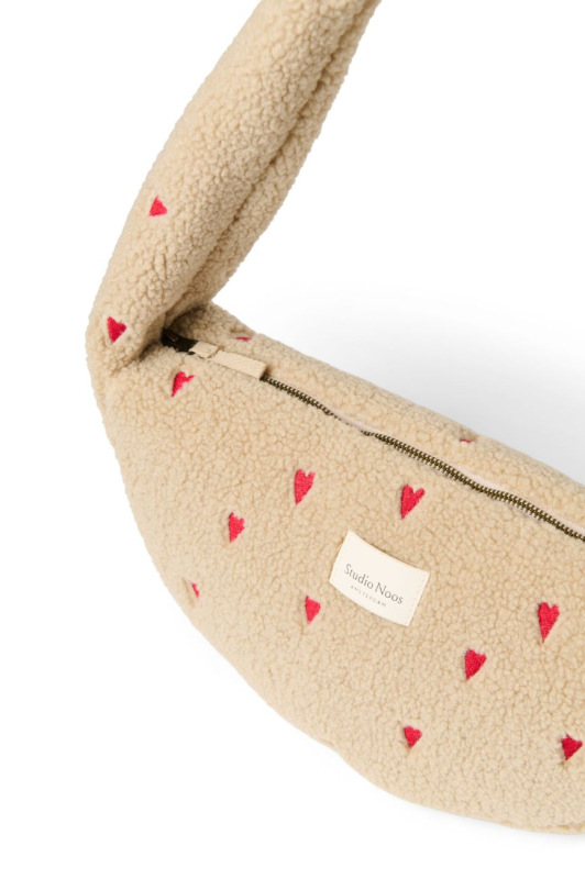 STUDIO NOOS - Teddy Mini Cross Body Bag | Ecru Hearts 4