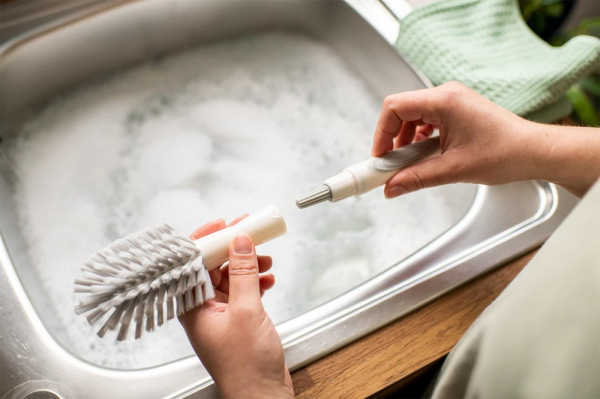 Kartáč na láhev C2N 2