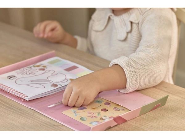 Omaľovánky s vodovkami a samolepkami Rosa Fairy Garden 3