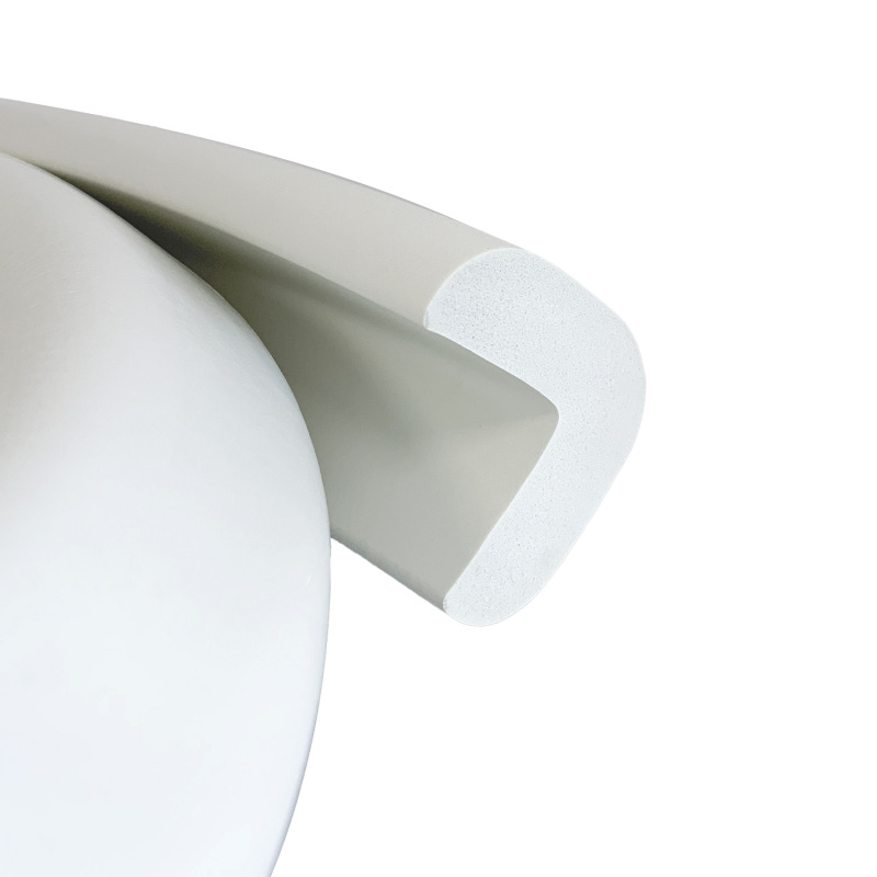 Penový mäkký ochranný pás M, off white 1