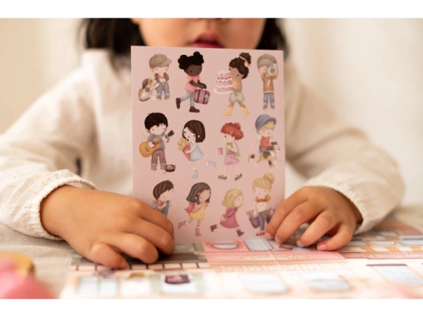 Knižka so samolepkami Nakupovanie Rosa 10