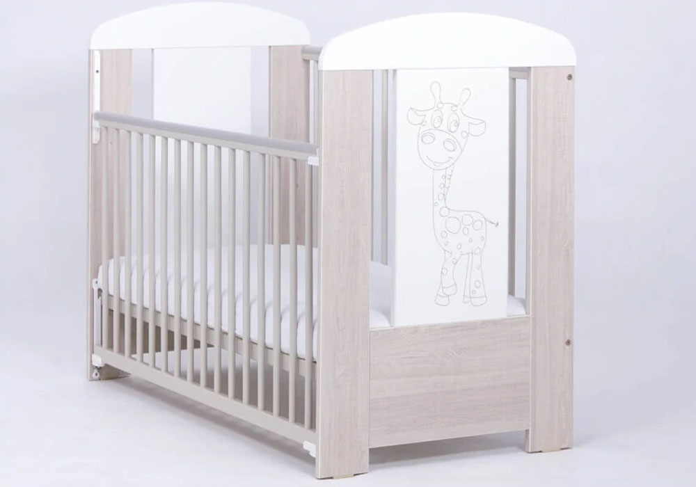 Drevená postieľka so spúšťacím bokom Drewex Žirafka