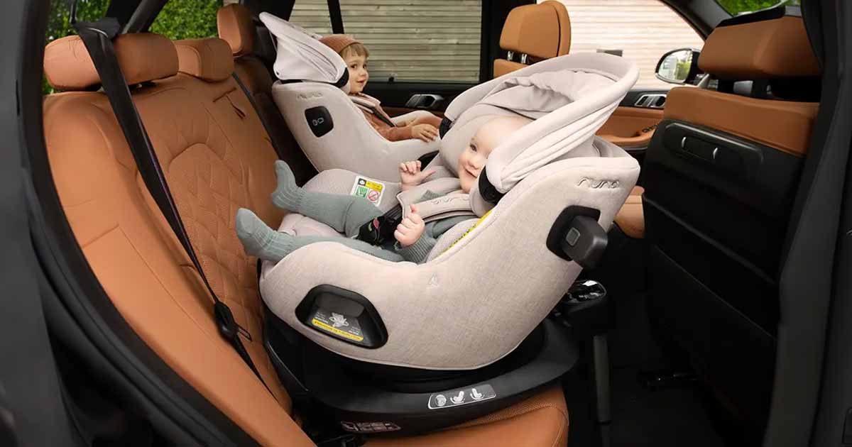 Otočné autosedačky pre bezpečné a pohodlné cestovanie detí v aute