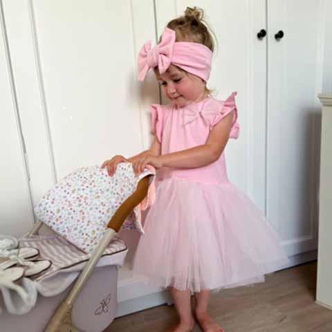 Rúžové šata a čelenka pre male slečny BySues kategoria